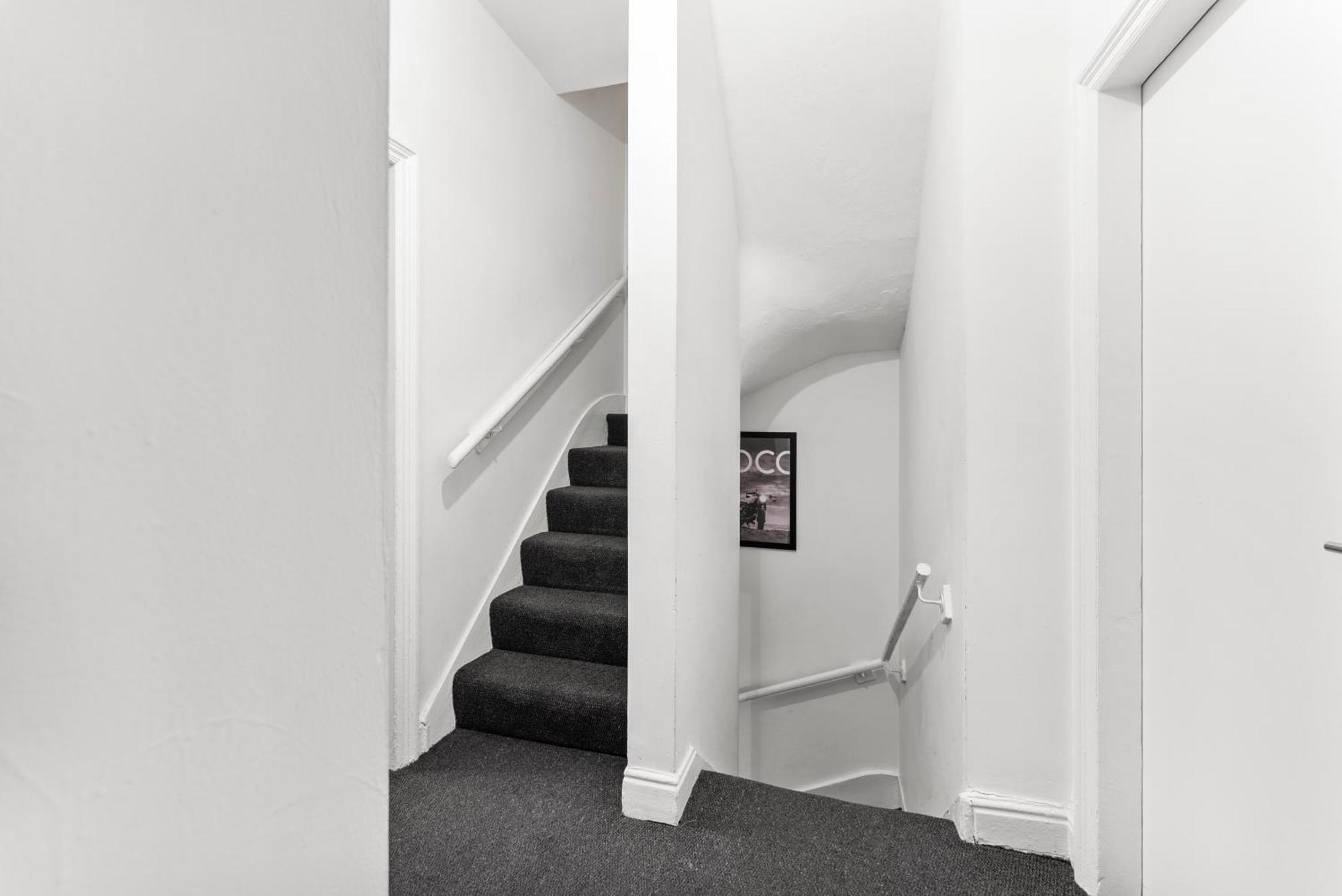 Апартаменти 20 Percent Off! Stylish Sheffield Abode Sleeps 12 Екстер'єр фото