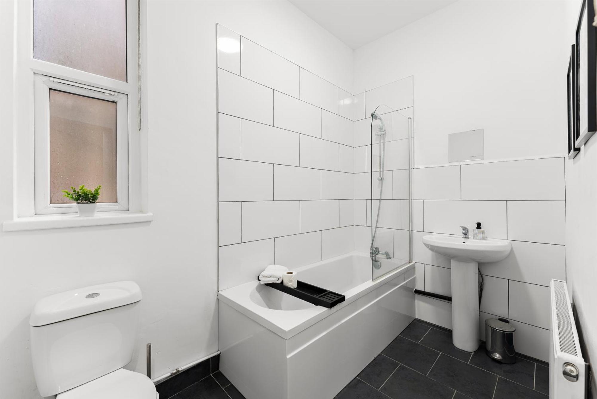 Апартаменти 20 Percent Off! Stylish Sheffield Abode Sleeps 12 Екстер'єр фото